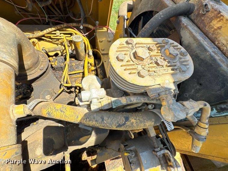 image for item DU9936 1980 Caterpillar 613B elevating scraper