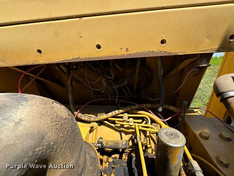 image for item DU9936 1980 Caterpillar 613B elevating scraper