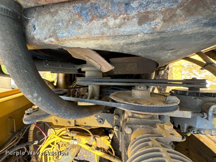 image for item DU9936 1980 Caterpillar 613B elevating scraper