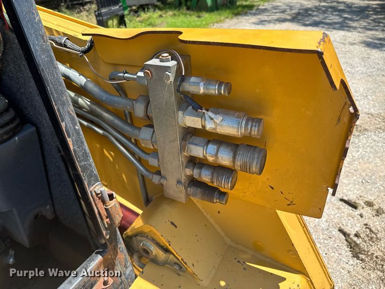 image for item DU9937 2007 ASV Posi-Track RC-100 tracked skid steer loader