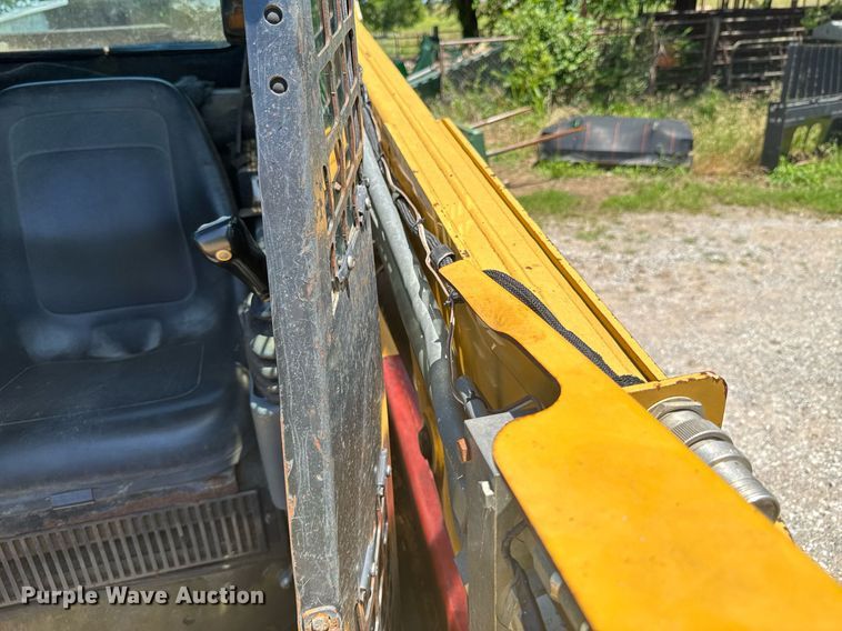 image for item DU9937 2007 ASV Posi-Track RC-100 tracked skid steer loader