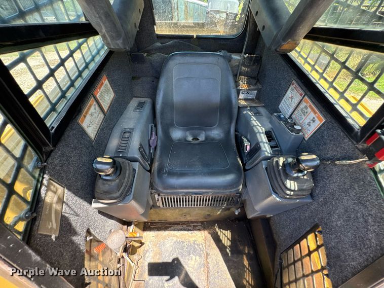 image for item DU9937 2007 ASV Posi-Track RC-100 tracked skid steer loader