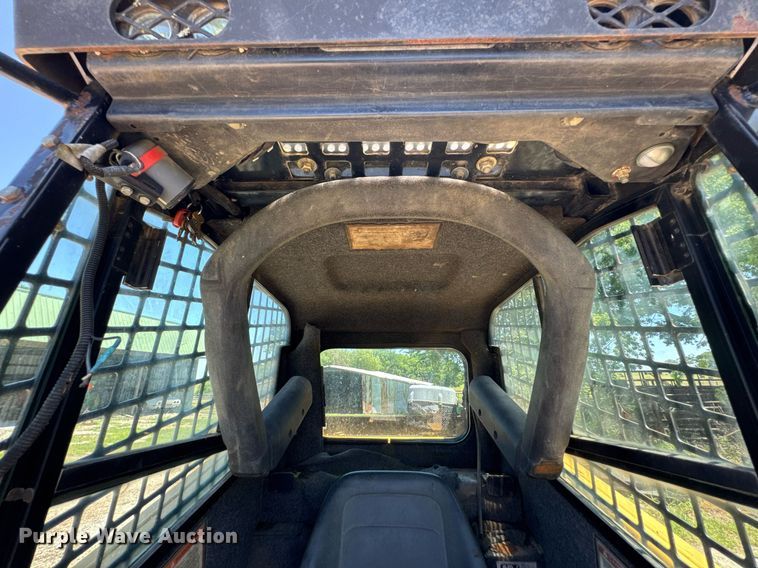 image for item DU9937 2007 ASV Posi-Track RC-100 tracked skid steer loader