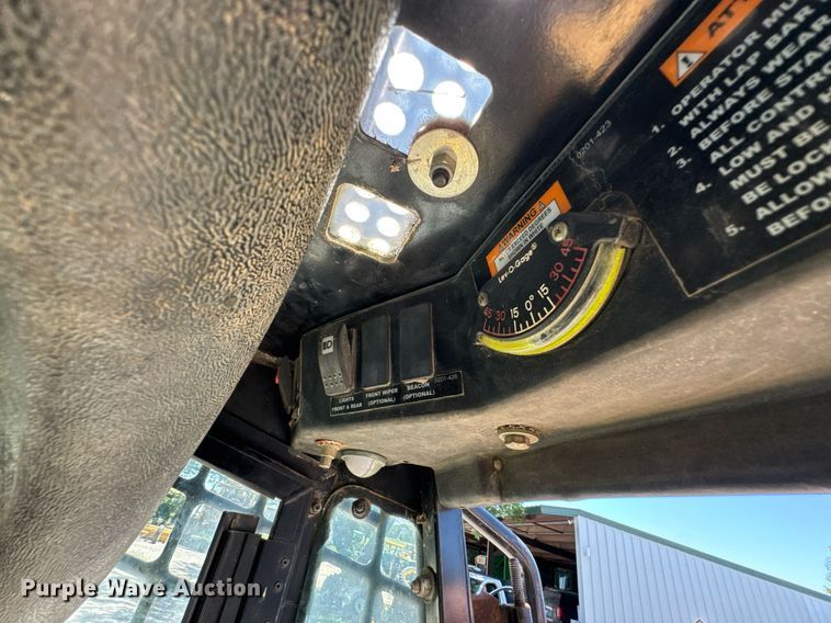 image for item DU9937 2007 ASV Posi-Track RC-100 tracked skid steer loader