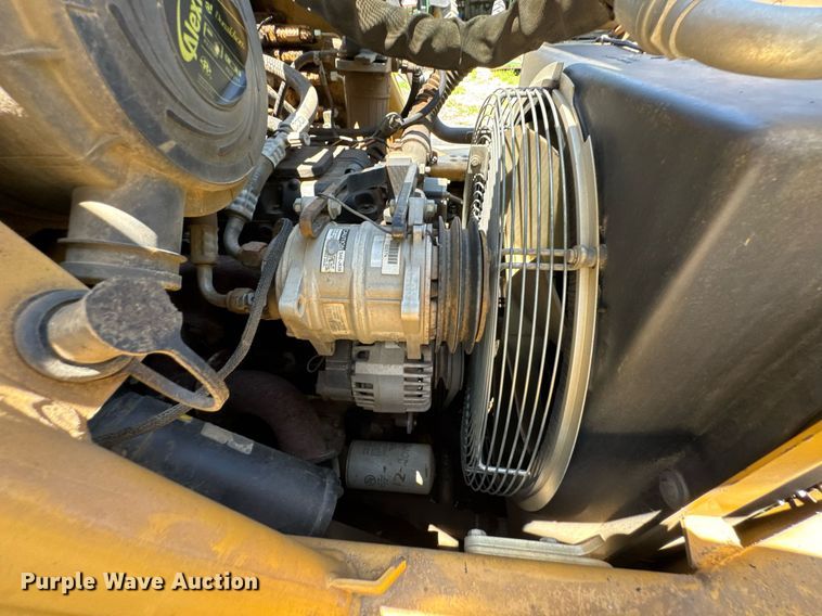 image for item DU9937 2007 ASV Posi-Track RC-100 tracked skid steer loader