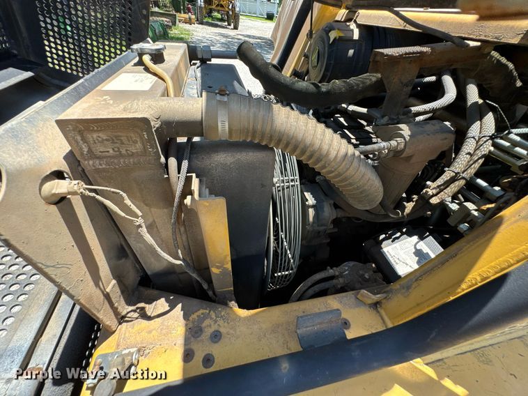 image for item DU9937 2007 ASV Posi-Track RC-100 tracked skid steer loader