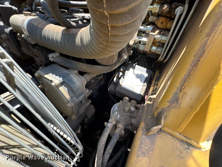 image for item DU9937 2007 ASV Posi-Track RC-100 tracked skid steer loader