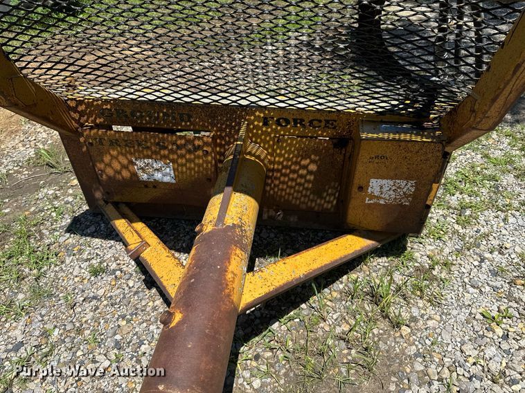 image for item DU9938 Ground Force skid steer tree saw