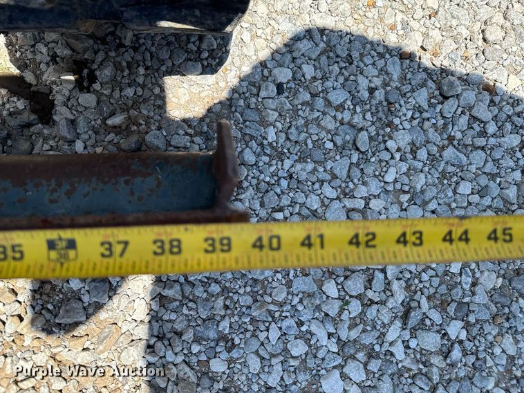 image for item DU9939 2003 Yanmar B15 mini excavator