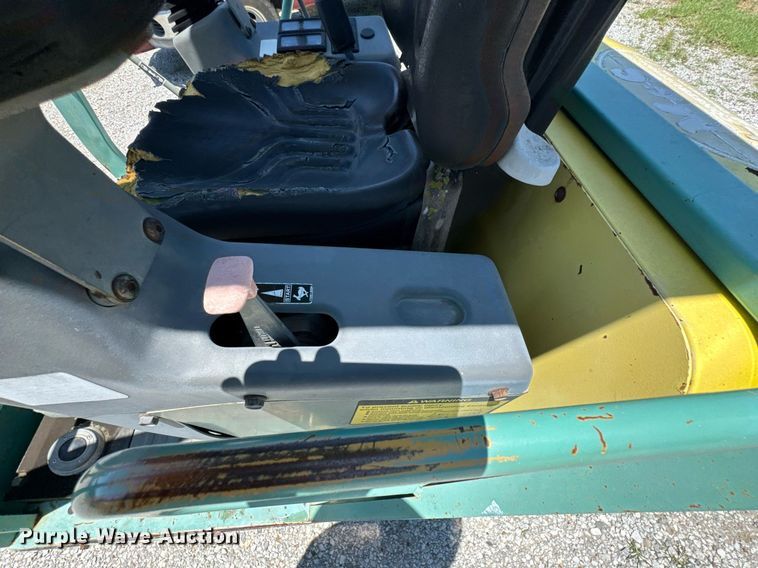 image for item DU9939 2003 Yanmar B15 mini excavator