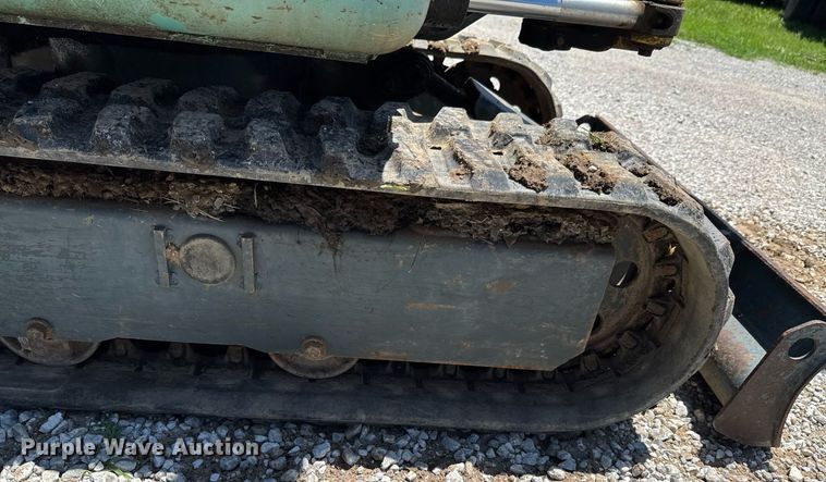 image for item DU9939 2003 Yanmar B15 mini excavator