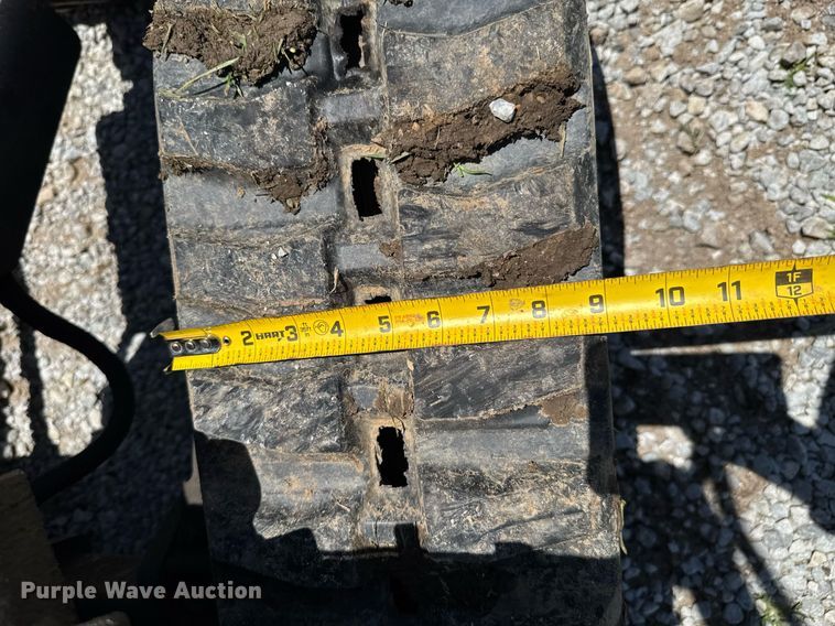 image for item DU9939 2003 Yanmar B15 mini excavator