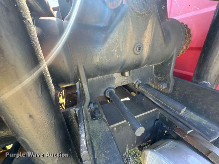 image for item DU9940 1976 Mack RW613 winch truck