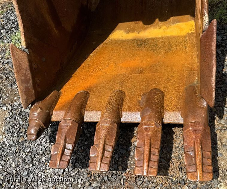 image for item DU9944 Kobelco SK500LC-9 excavator