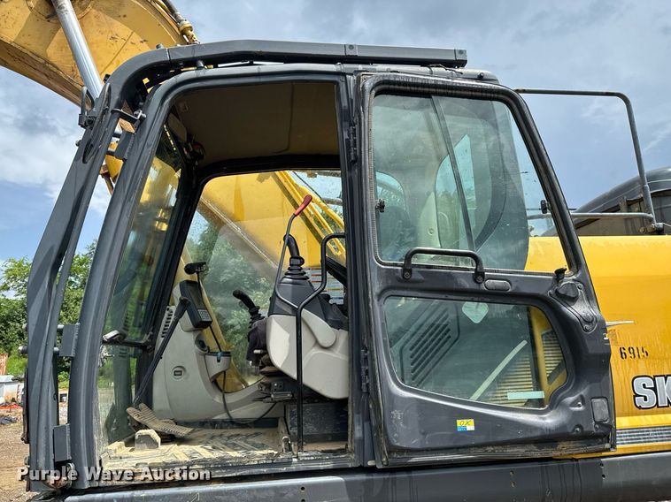 image for item DU9944 Kobelco SK500LC-9 excavator