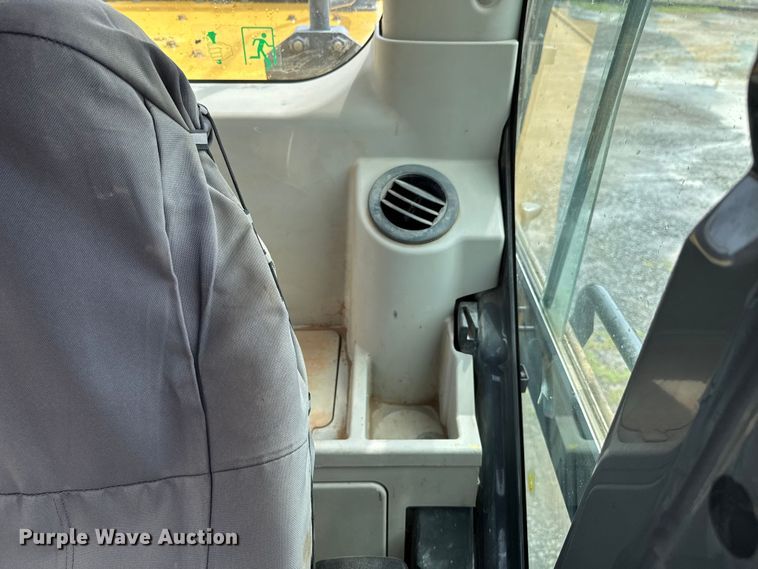 image for item DU9944 Kobelco SK500LC-9 excavator