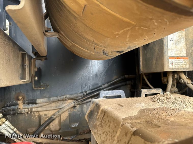 image for item DU9944 Kobelco SK500LC-9 excavator