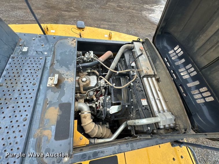 image for item DU9944 Kobelco SK500LC-9 excavator