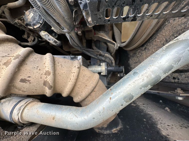 image for item DU9944 Kobelco SK500LC-9 excavator