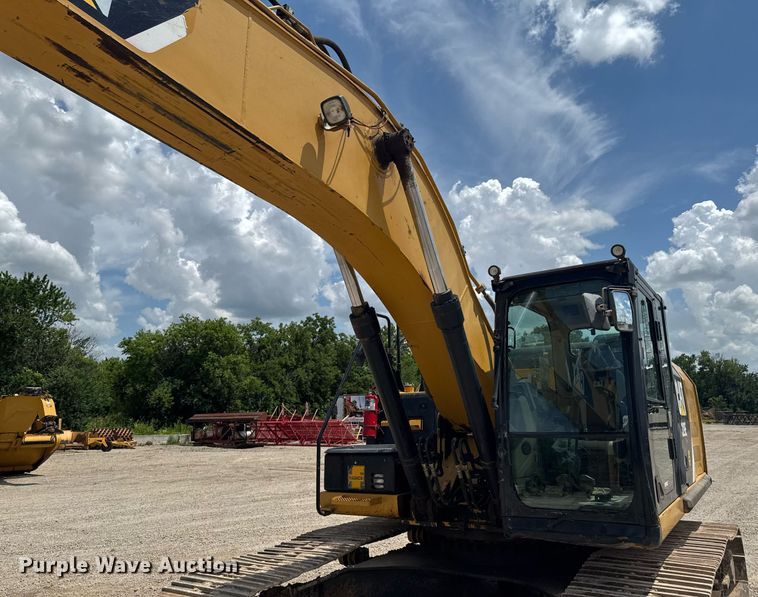 image for item DU9950 2014 Caterpillar 329E L excavator
