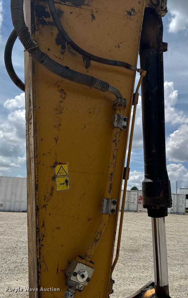 image for item DU9950 2014 Caterpillar 329E L excavator