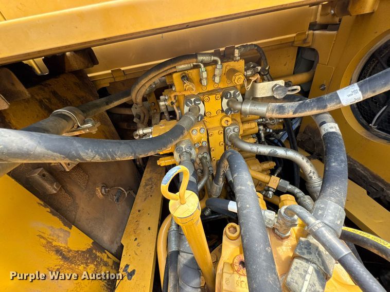 image for item DU9950 2014 Caterpillar 329E L excavator