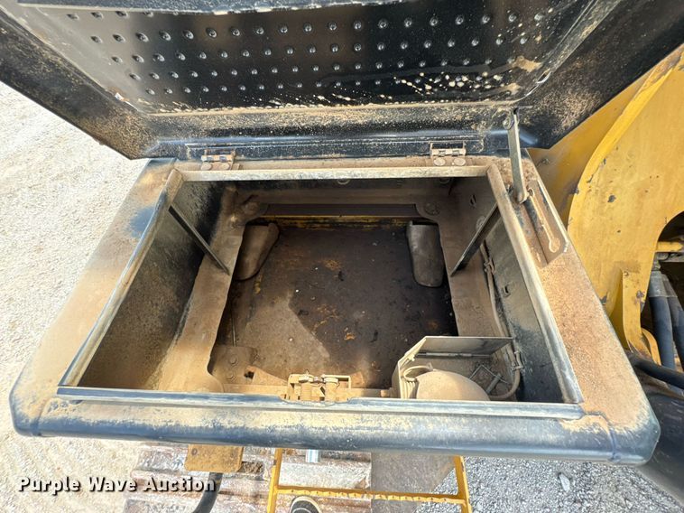 image for item DU9950 2014 Caterpillar 329E L excavator