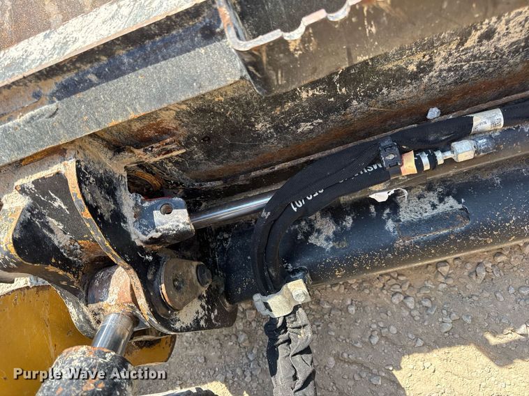 image for item DV4171 2024 Caterpillar 259D3 tracked skid steer loader