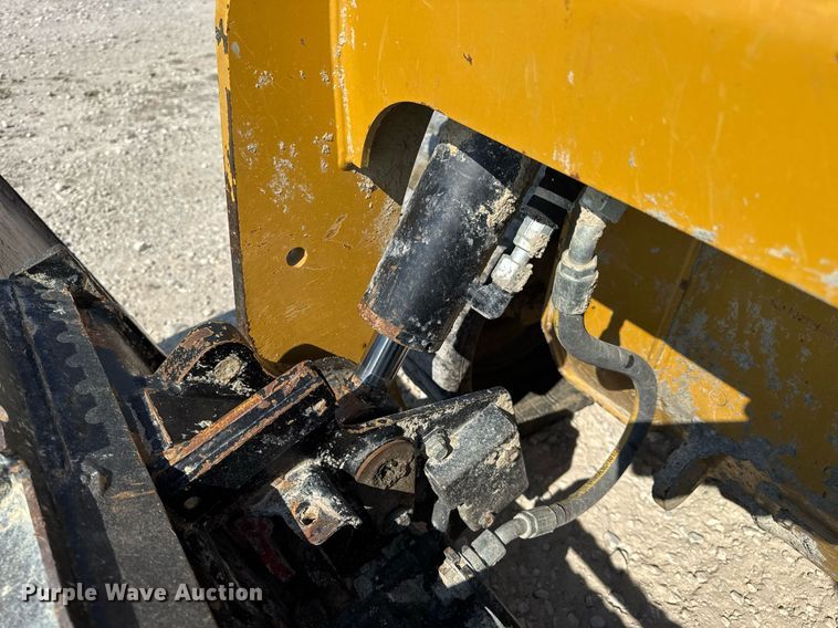 image for item DV4171 2024 Caterpillar 259D3 tracked skid steer loader