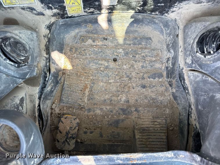 image for item DV4171 2024 Caterpillar 259D3 tracked skid steer loader