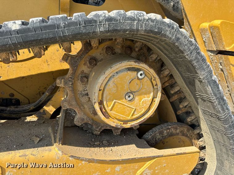 image for item DV4171 2024 Caterpillar 259D3 tracked skid steer loader