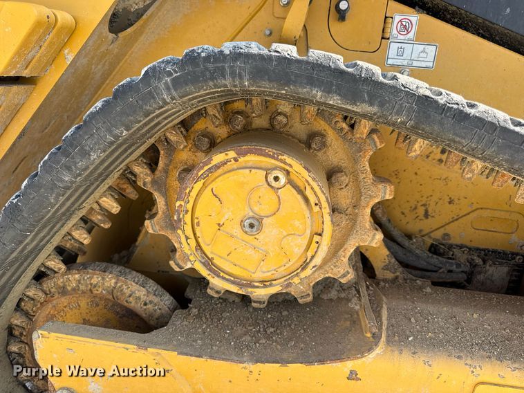 image for item DV4171 2024 Caterpillar 259D3 tracked skid steer loader