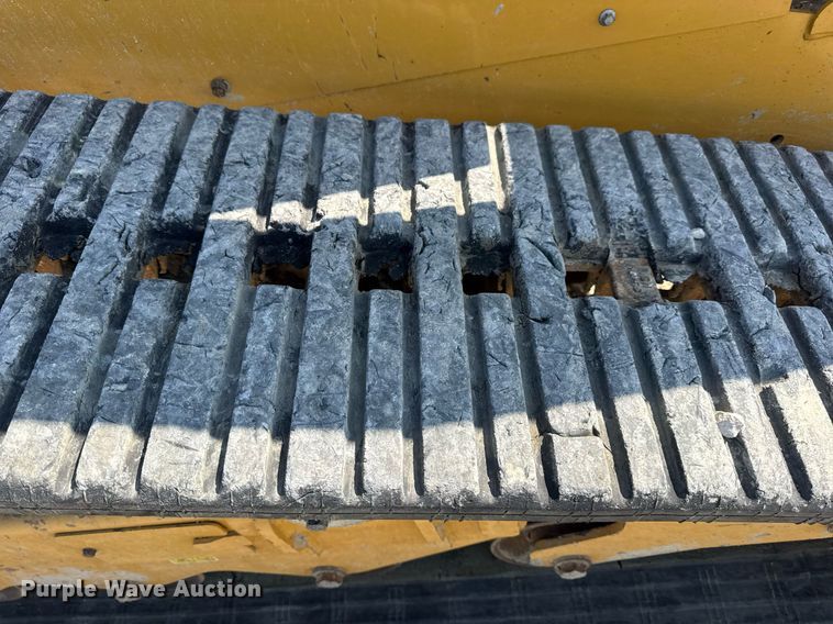 image for item DV4171 2024 Caterpillar 259D3 tracked skid steer loader