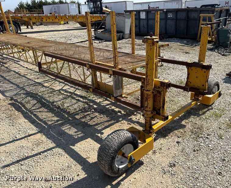 image for item DV4172 Bidwell workbridge