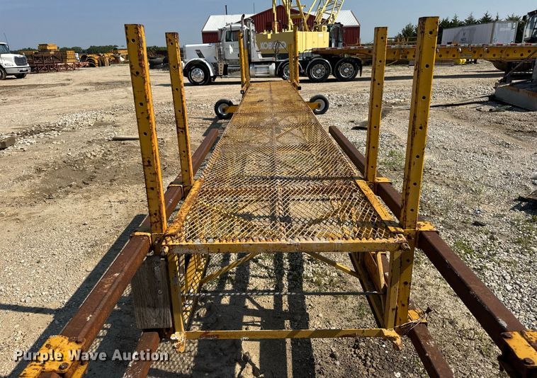 image for item DV4172 Bidwell workbridge