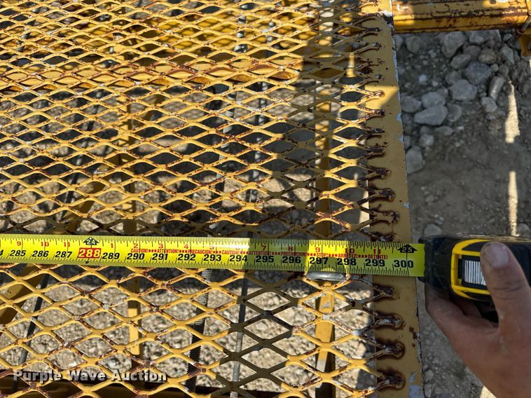 image for item DV4172 Bidwell workbridge