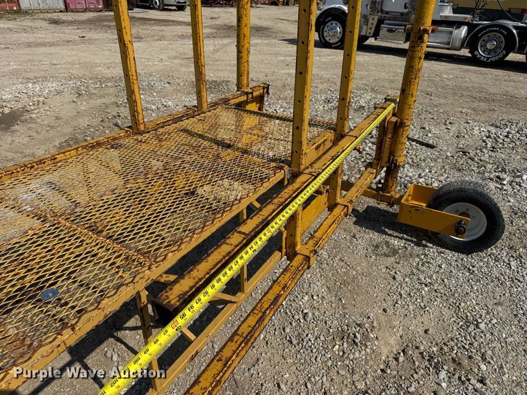 image for item DV4172 Bidwell workbridge