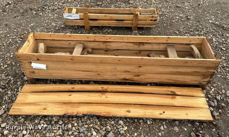 image for item DV4242 (2) Case hydraulic cylinders