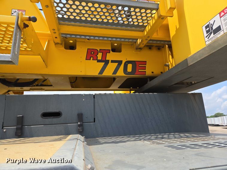 image for item DW7023 2015 Grove RT770E crane