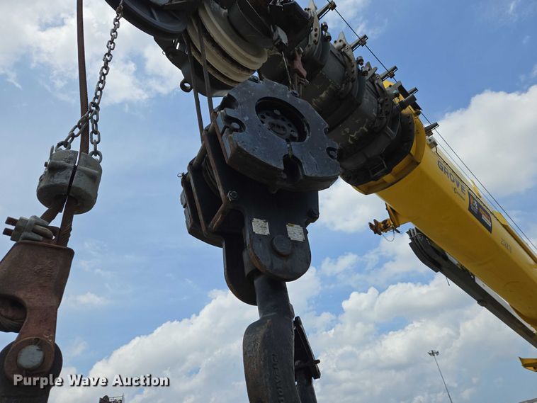 image for item DW7023 2015 Grove RT770E crane
