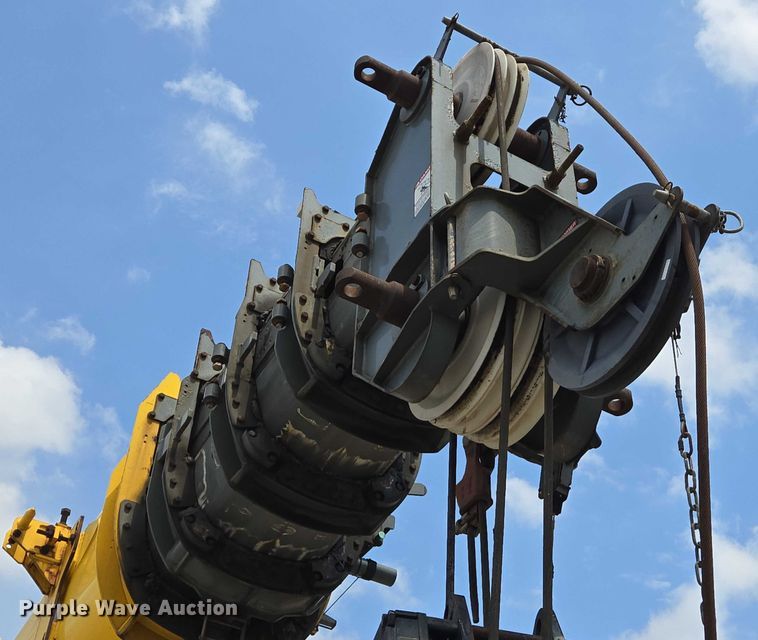 image for item DW7023 2015 Grove RT770E crane