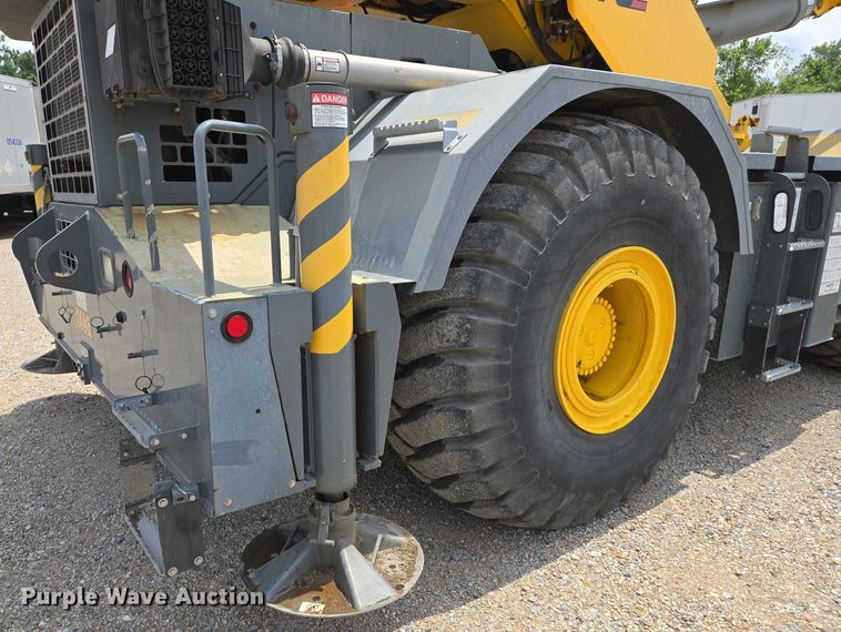 image for item DW7023 2015 Grove RT770E crane
