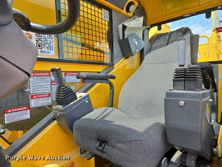 image for item DW7023 2015 Grove RT770E crane