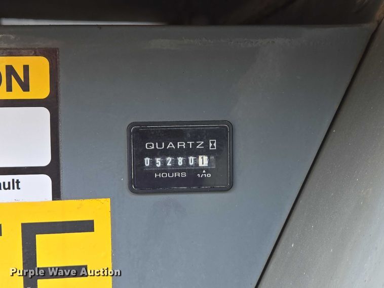 image for item DW7023 2015 Grove RT770E crane