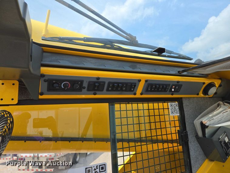 image for item DW7023 2015 Grove RT770E crane