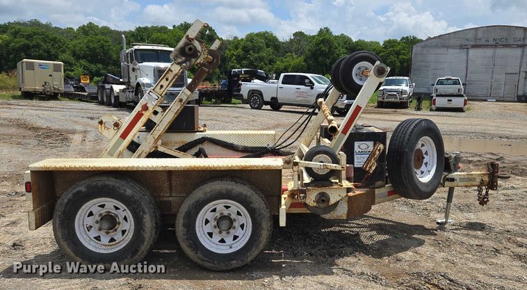 image for item DW7080 2009 Larson reel trailer