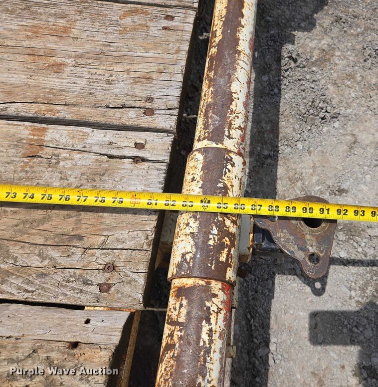 image for item DW7080 2009 Larson reel trailer