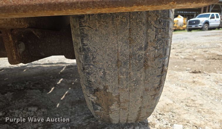 image for item DW7080 2009 Larson reel trailer