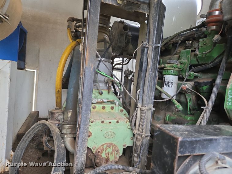 image for item DW7082 2009 Ford  F750 Super Duty XLT hydrovac truck