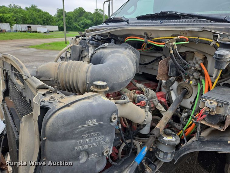 image for item DW7082 2009 Ford  F750 Super Duty XLT hydrovac truck